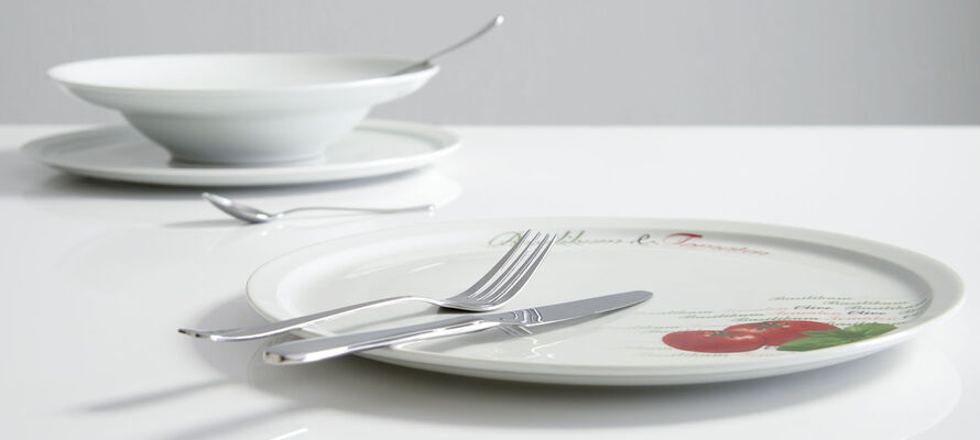 Suppenteller, Speiseteller, Besteck von Homeware